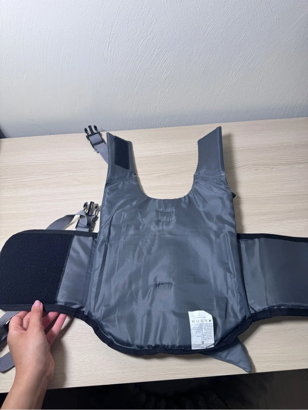 NWOT Dog Life Jacket Safety Vest Shark Small